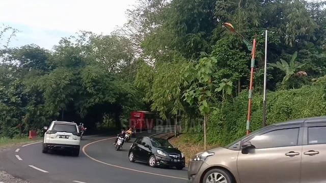 ADU TELOLET BASURI BUS SINDU RAMA,RIKI RENDY,PUTERA UTAMA,KPM,ELF LONG смотреть онлайн