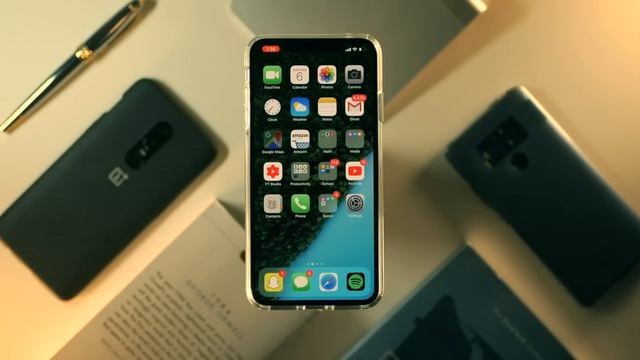 What's On My iPhone XS Max? смотреть онлайн