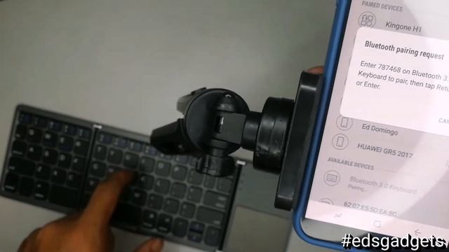 B033 FOLDABLE BLUETOOTH KEYBOARD WITH TOUCHPAD смотреть онлайн