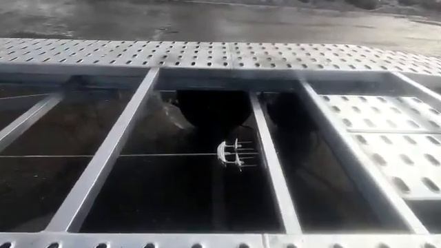 Прицеп на одну машину 4.65•2.15 смотреть онлайн