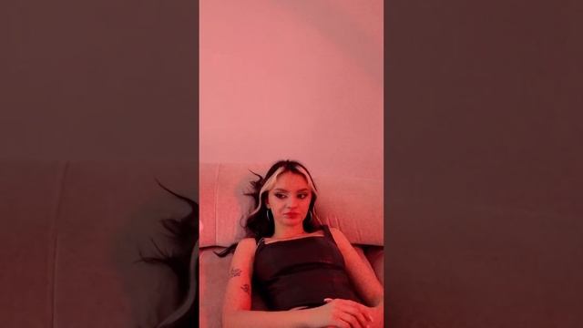 много всего интересного во влоге, он уже на канале, бегите смотреть! #daryana #juice #ктоты #shorts смотреть онлайн