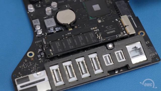 iMac 21 5 inch Late 2013 How to Replace, Upgrade or Install a PCIe SSD смотреть онлайн
