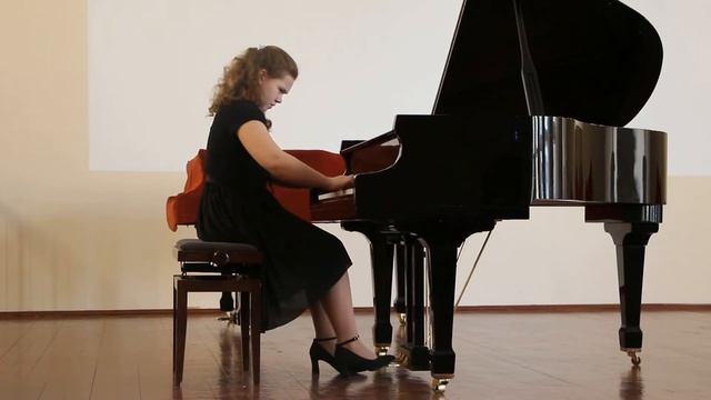 Соломатина Елизавета, 12 лет, Й. Гайдн, Соната Соль минор смотреть онлайн