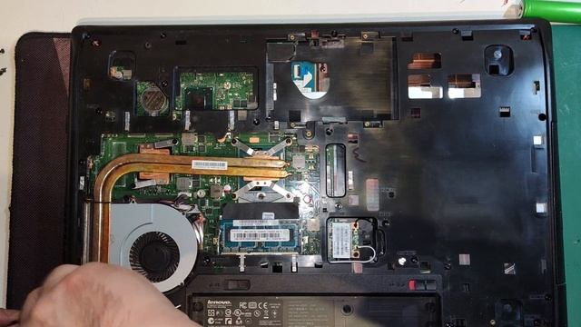 Lenovo G700 klonowanie dysku i czyszczenie laptopa смотреть онлайн