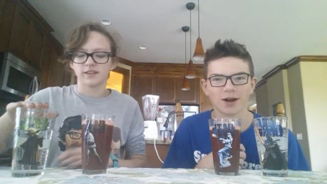 Apple Overload - Smoothies Episode One смотреть онлайн