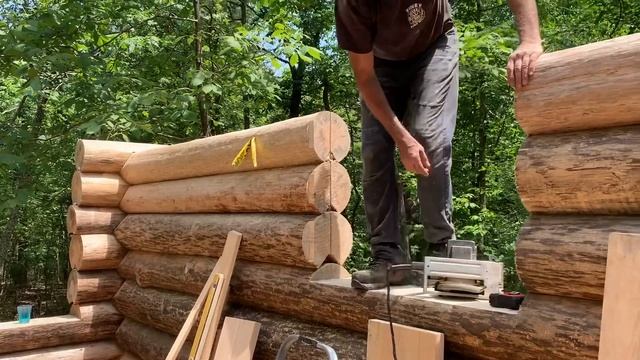 Log Cabin Build Part 15, cutting openings for windows, building window frames @Lance & Cinda Serafi смотреть онлайн