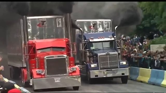 The Biggest Truck Racing! Крутые Гонки на Грузовиках! смотреть онлайн