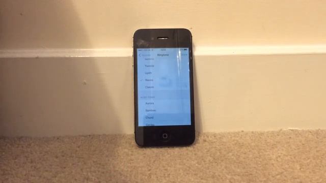 iPhone 4S Ringtones смотреть онлайн