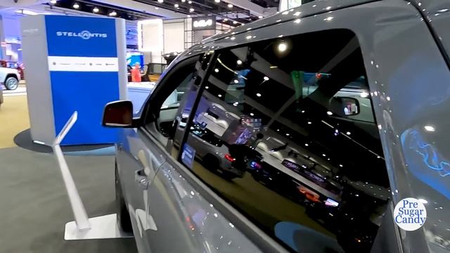 2021 Dodge Durango SRT Hellcat - Exterior and Interior Walkaround - 2021 Auto Show смотреть онлайн