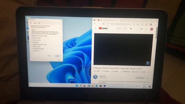 Windows 11 Build 21996 Has BSOD #3 смотреть онлайн
