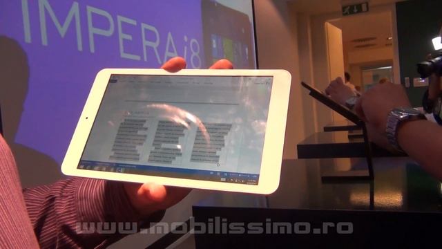 Prezentare Allview Impera i8 - tabletă de 8 inch ce rulează Windows 8.1 with Bing - Mobilissimo.ro смотреть онлайн