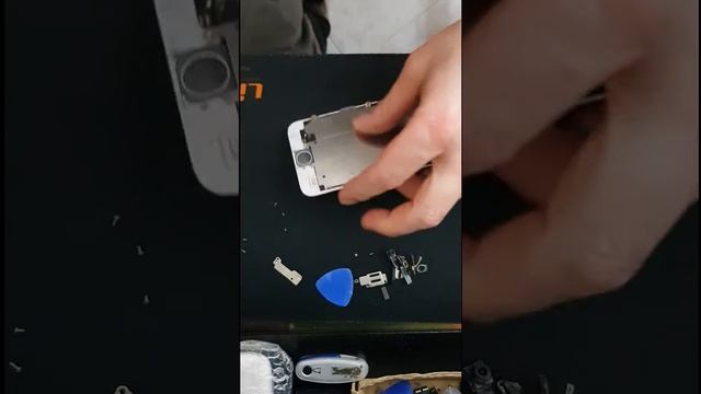 Замена дисплея iPhone 6 . Cambio display iPhone 6 . смотреть онлайн