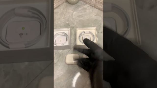 Отличия наушников AirPods Pro 1 от AirPods Pro 2 🧐 #iphone #apple #appleiphone #airpods #наушники смотреть онлайн