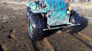 КАРАКАТ ЗИС-5 С САМОБЛОКИРУЮЩИМСЯ ДИФФЕРЕНЦИАЛОМ ПО ВЕСЕННЕМУ БОЛОТУ .