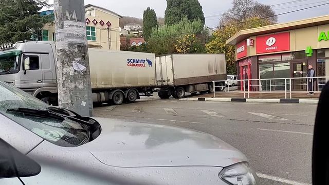 водила 💯 левел, сцепка огонь смотреть онлайн