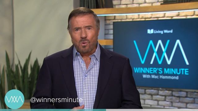 A Path to Knowing God Better // The Winner's Minute With Mac Hammond смотреть онлайн