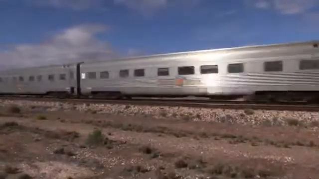 The Indian Pacific west bound Ooldea Station смотреть онлайн