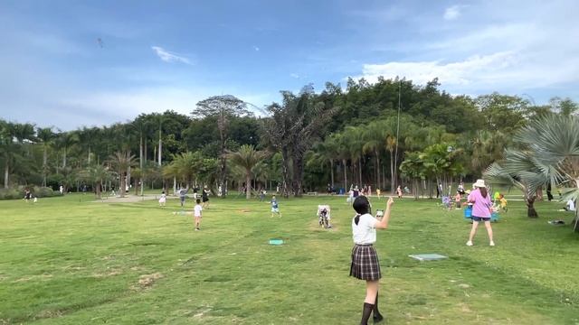 4K HDR! Dolby Vision test! Shenzhen Lianhuashan Park. iPhone 12 PRO MAX Dolby Vision test! HLG смотреть онлайн