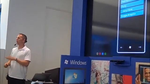 Orlando Windows User Group meeting at Microsoft Store смотреть онлайн