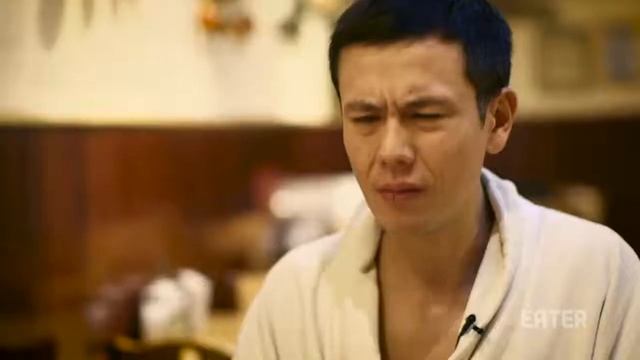 Financial District's Awesome Russian Restaurant/Spa смотреть онлайн