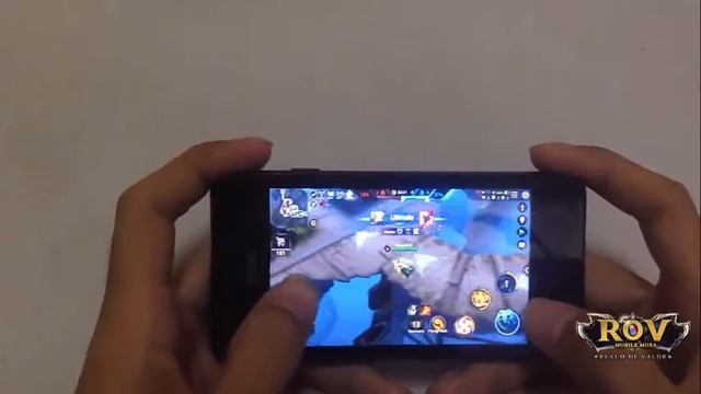 (Part2) มือถือเครื่องล่ะ100บาท เล่นเกมส์ Rov โหมด 5v5 ได้ไหม? смотреть онлайн