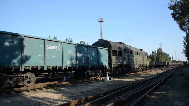2ТЭ116 1419 маневровая робота.Портовый кусок.ст.Бердянск смотреть онлайн