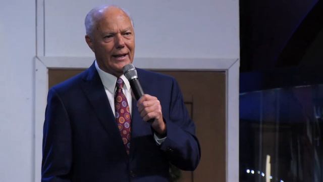 "A Window of Opportunity" - Bishop Steve Wilson [December 10, 2023 AM] смотреть онлайн