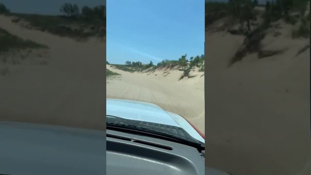 Mac Wood’s Dune Ride/Silver Lake смотреть онлайн