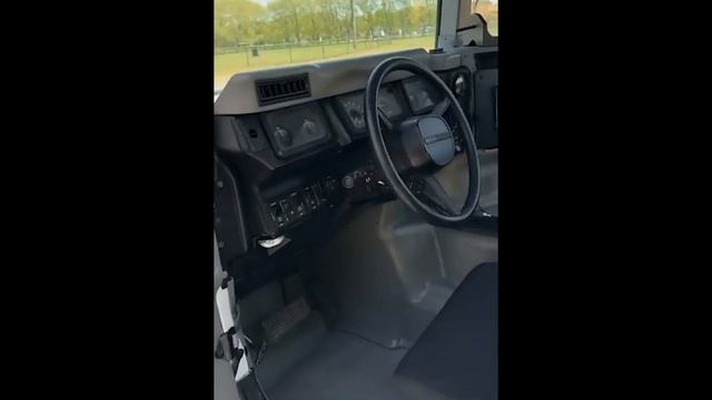 CLASSIC.COM Pro - 2003 Hummer H1 - Walk around + Driving смотреть онлайн