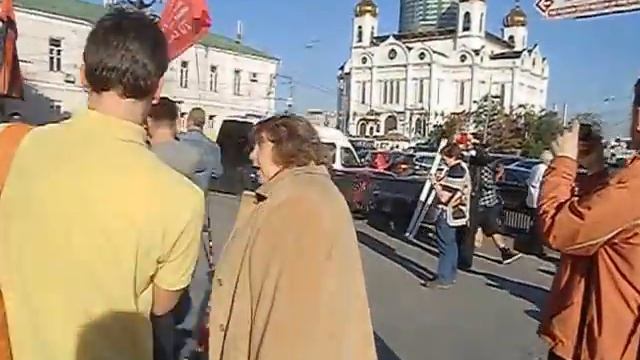 ЕВРОСЕТЬ ФИНАНСИРУЕТ ПРЕДАТЕЛЕЙ смотреть онлайн