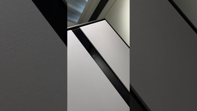 Входная дверь для квартиры с замками высокого качества в Краснодаре #дверикраснодар #двери #ремонт смотреть онлайн