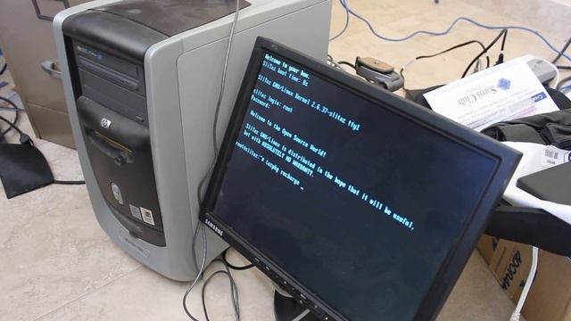 Boot Linux with a Floopy Disk and gPXE Over Local Network смотреть онлайн