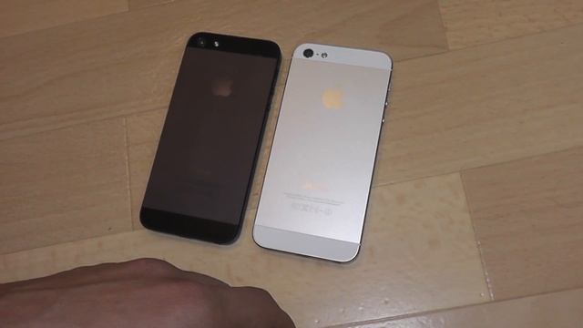 Apple iPhone 5 black VS white CZ by Tomáš Lukáš смотреть онлайн