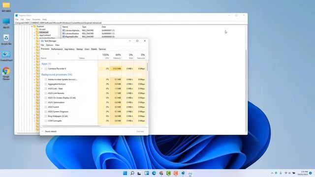 How to Change Taskbar Size in Windows 11 смотреть онлайн