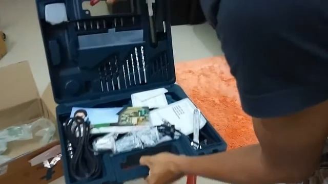 Bosch GSB 500 RE toolkit from Flipkart - unboxing смотреть онлайн
