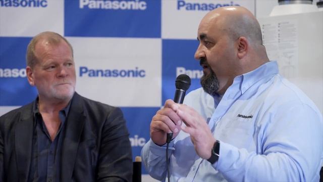 Panasonic Indoor Air Quality discussion at @IBSTV with Mike Holmes смотреть онлайн