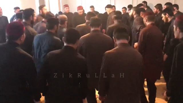 Зикр Гараев Молл волч Адам Бешто смотреть онлайн