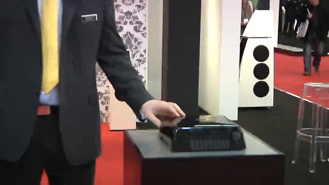 Meridian DSP Music System with Audio Core 200 and DSP3200... смотреть онлайн