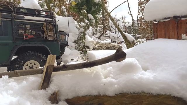 TRAXXAS Land Rover Defender Winter 2022 snow, hometrail смотреть онлайн