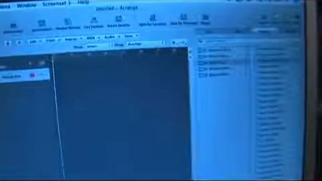 Logic Pro 8 Tutorial: Setting Up a Channel Strip смотреть онлайн