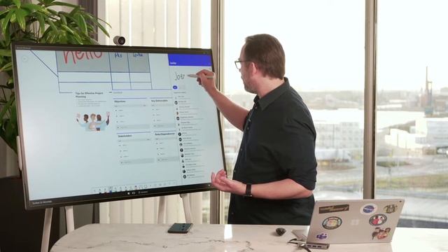 THE ULTIMATE COLLABORATION TOOL: MICROSOFT SURFACE HUB смотреть онлайн