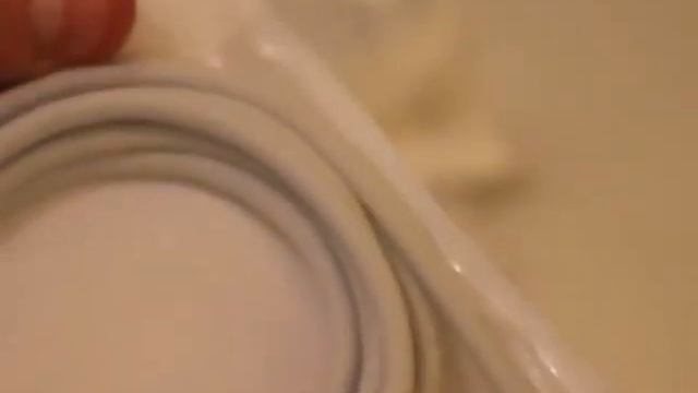 Thunderbolt Cable MC913ZM-A unboxing смотреть онлайн