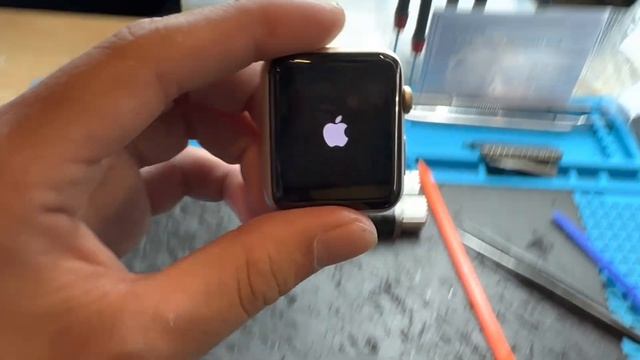 Apple Watch S1 42MM ลอกกระจก By ช่างหนึ่ง Smile IT Service смотреть онлайн