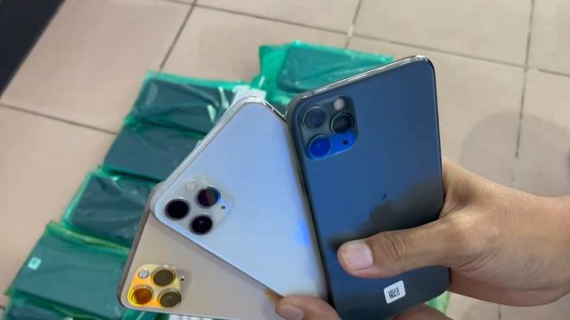 iPhone 11 Pro Max iStore Phone Shop смотреть онлайн