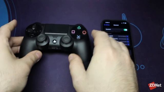 How to connect a PlayStation 4 controller to your iPhone смотреть онлайн
