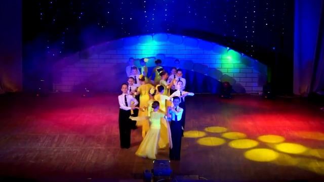 10 танцевальный клуб ЭВРИКА г Северодонецк смотреть онлайн