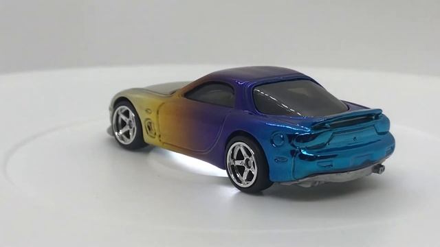 Hotwheels Mazda Rx7 in Nanochrome Paint. смотреть онлайн