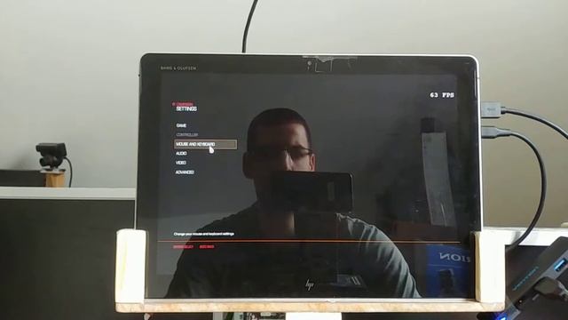Doom 2016 (low settings) benchmark on HP Elite X2 1012 G2 tablet смотреть онлайн