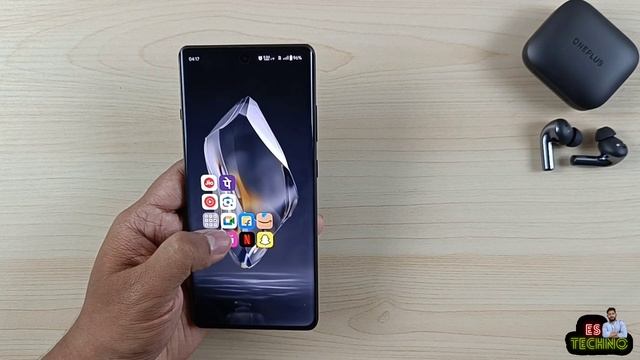 OnePlus 12 & 12R : Top 25 Most Useful Hidden Features смотреть онлайн