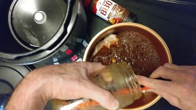PRESSURE COOKING 5 POUNDS CHICKEN THIGHS IN DOLLAR TREE APPLE PEAR MANDARIN BULGOGI SAUCE смотреть онлайн